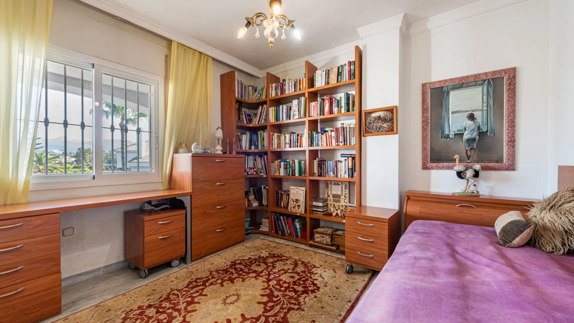 For sale duplex penthouse with 4 bedrooms in Guadalmina Baja
