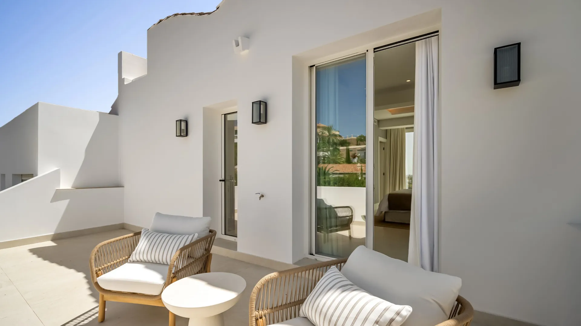 For sale triplex in La Quinta with 4 bedrooms