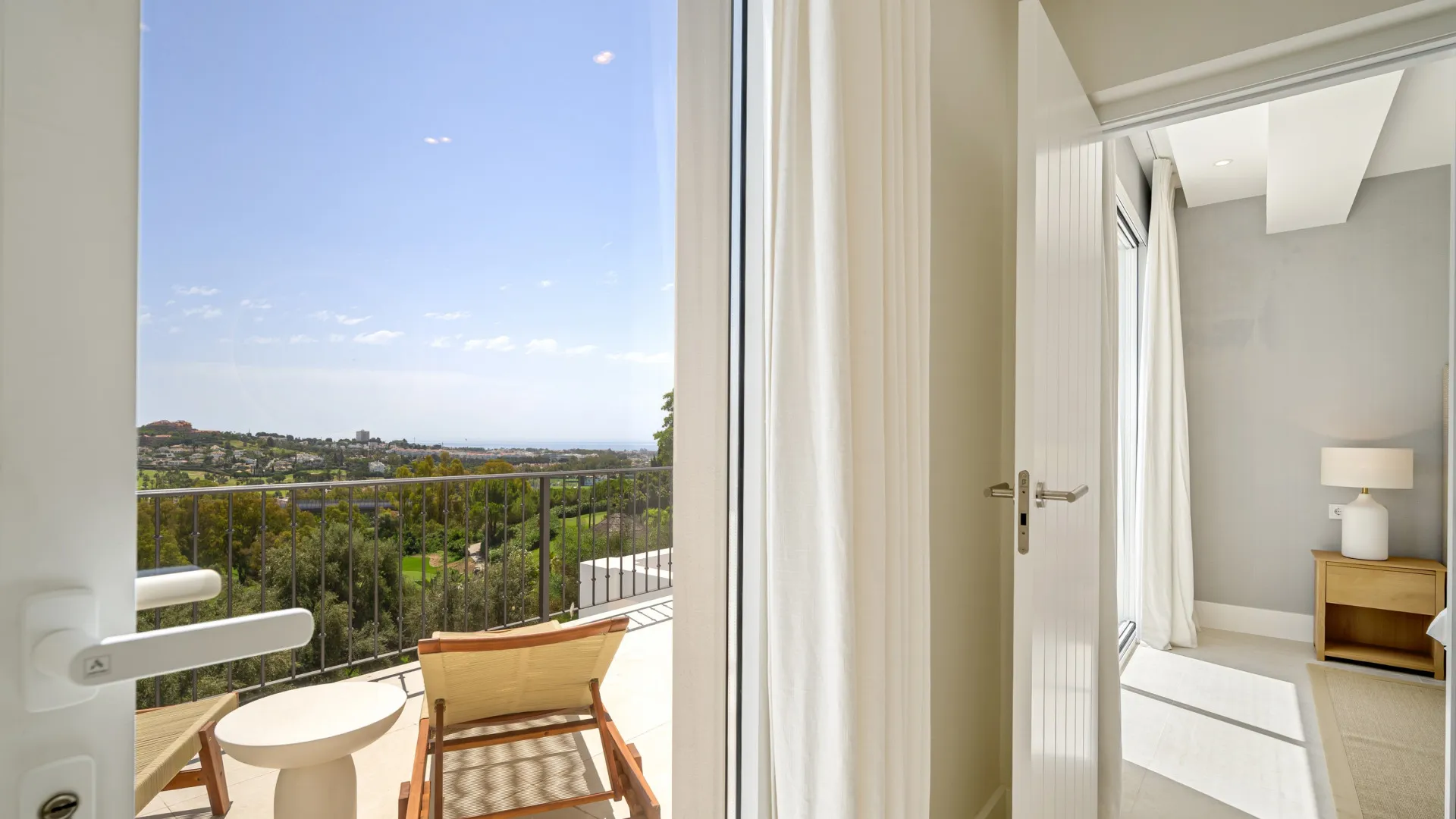 For sale triplex in La Quinta with 4 bedrooms
