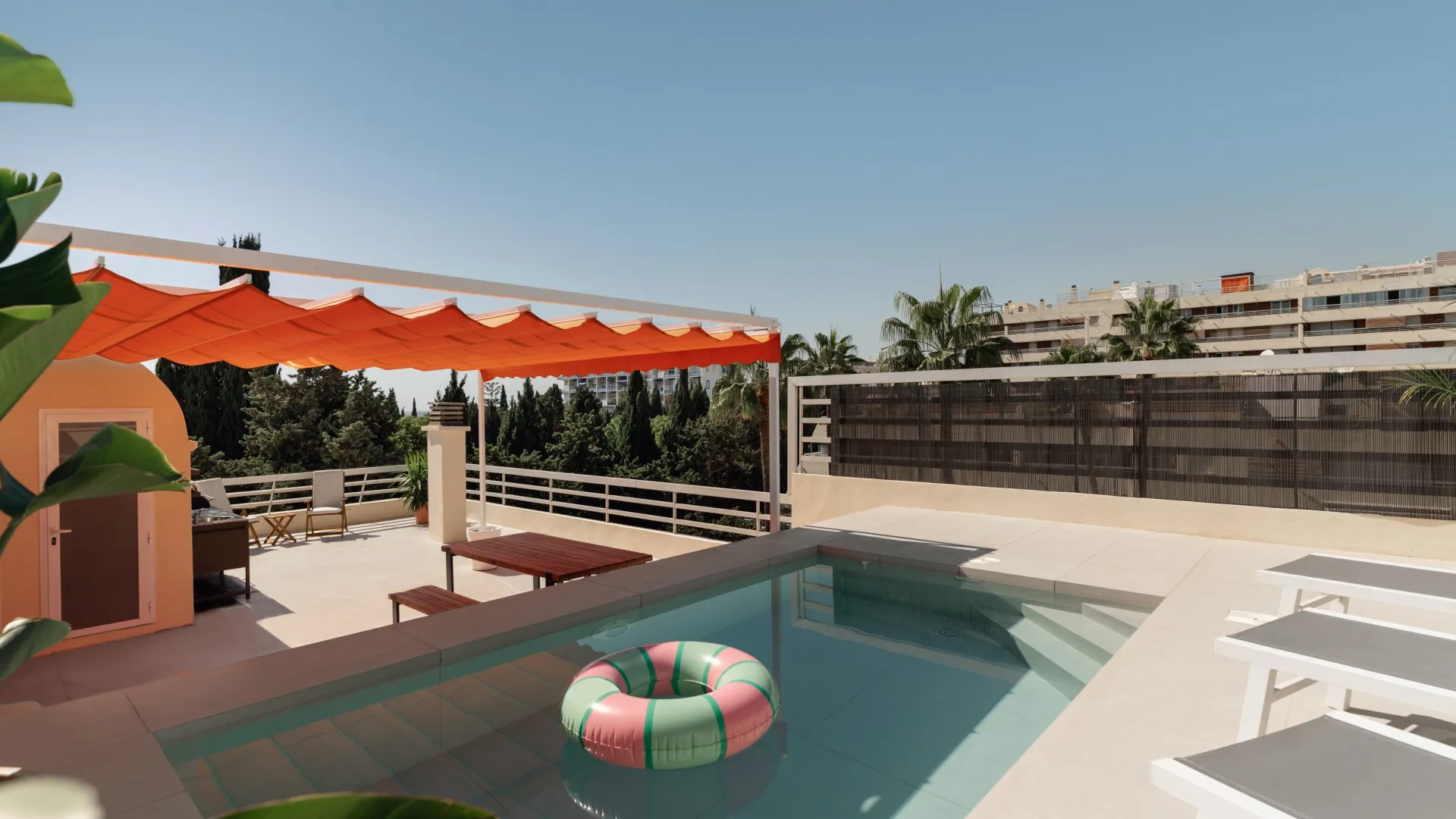 Comprar atico duplex con 3 dormitorios en Marbella Centro