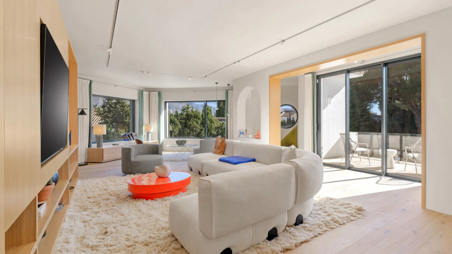 Villa a la venta en Las Brisas con 4 dormitorios