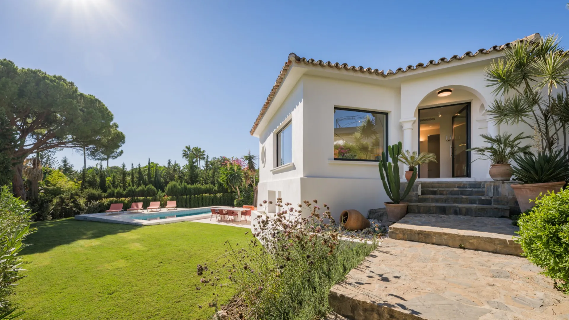 Villa a la venta en Las Brisas con 4 dormitorios