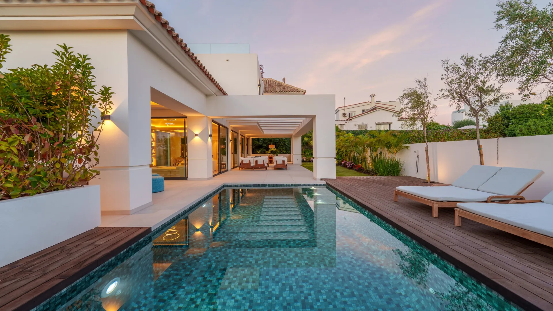 Villa en venta con 5 dormitorios en Linda Vista Baja