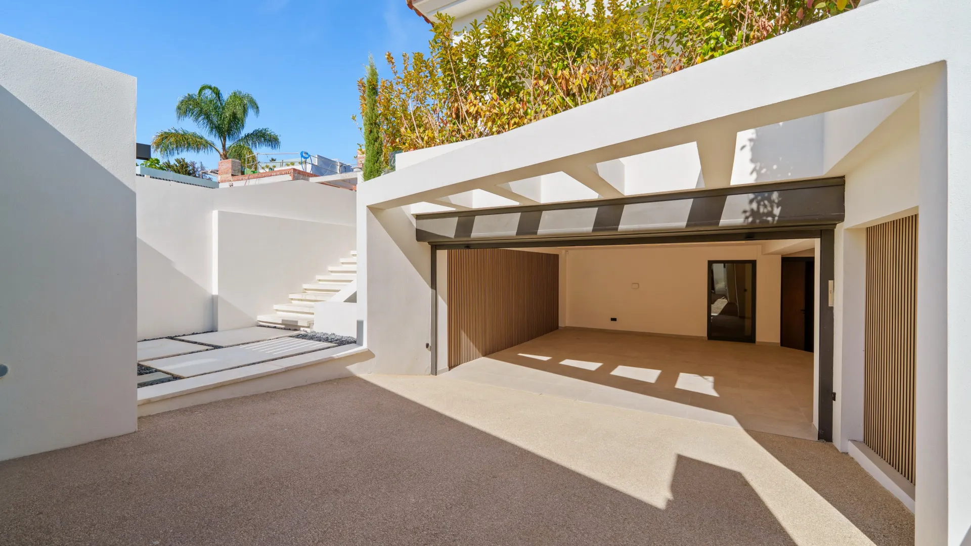 Villa en venta con 5 dormitorios en Linda Vista Baja