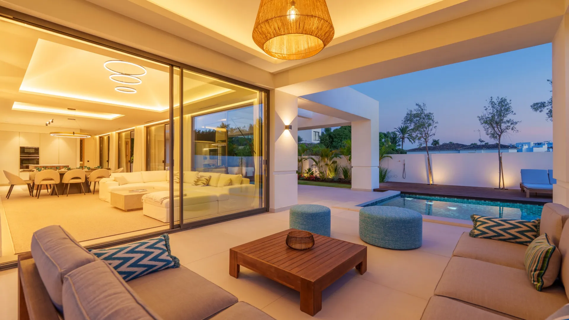 Villa en venta con 5 dormitorios en Linda Vista Baja