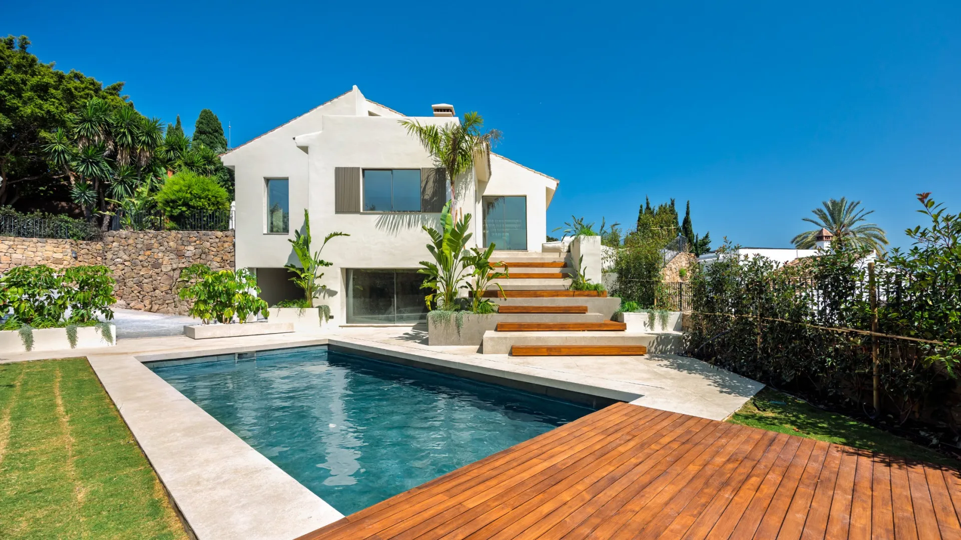 Villa en venta con 5 dormitorios en Haza del Conde