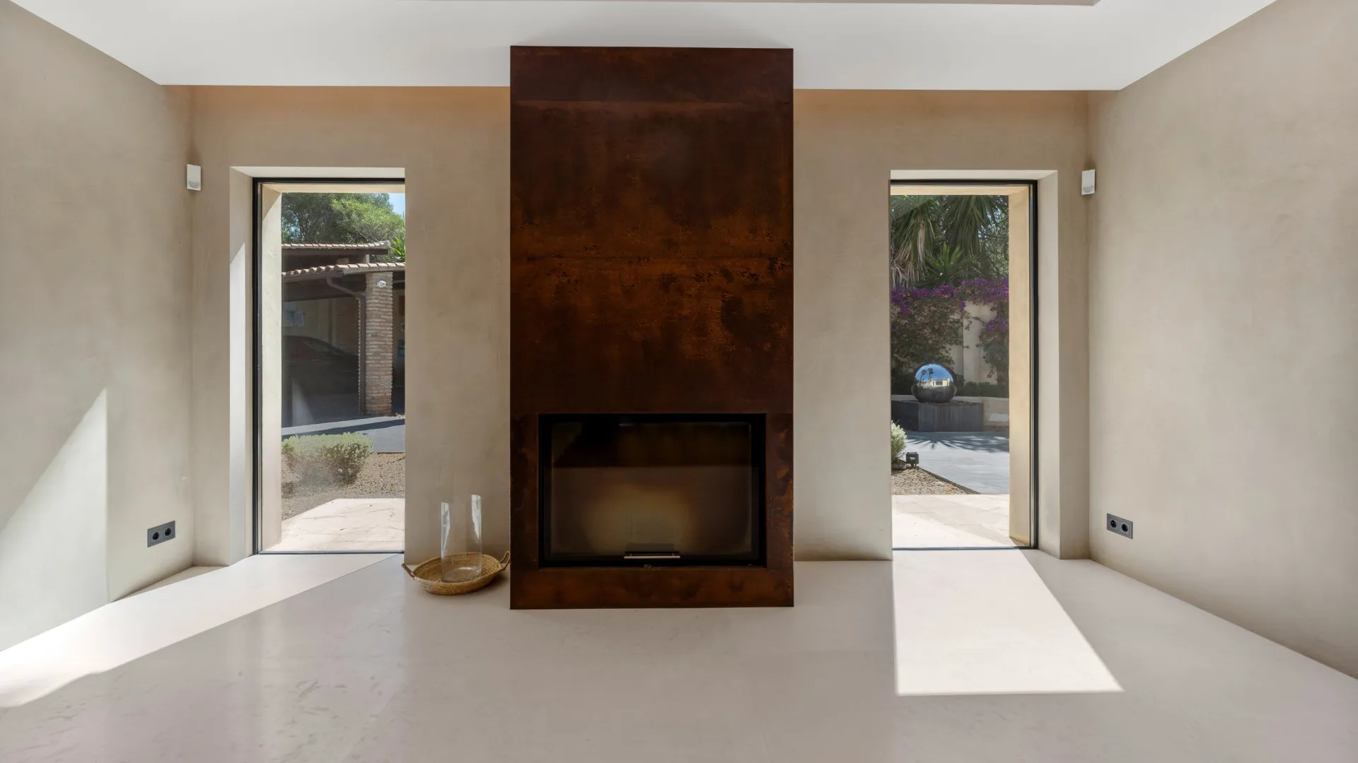 Comprar villa de 8 dormitorios en Rio Real