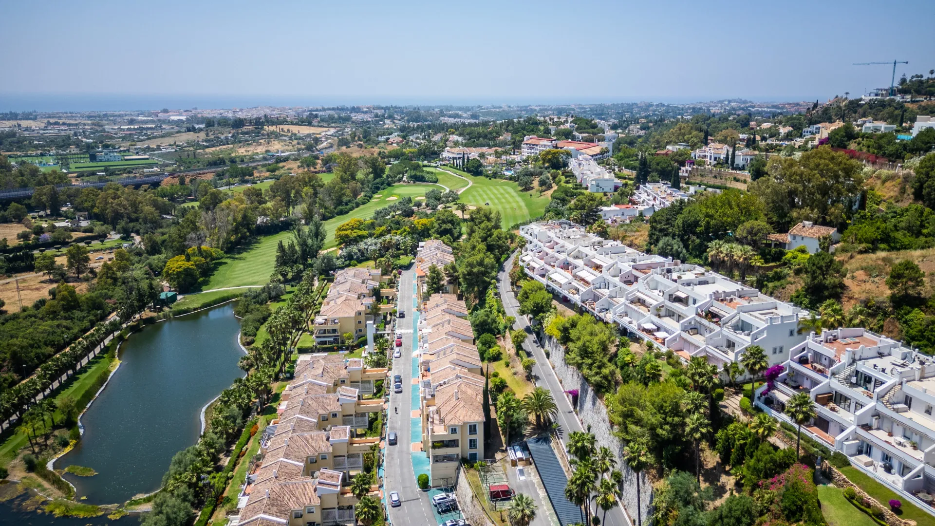 Comprar apartamento en La Quinta de 3 dormitorios