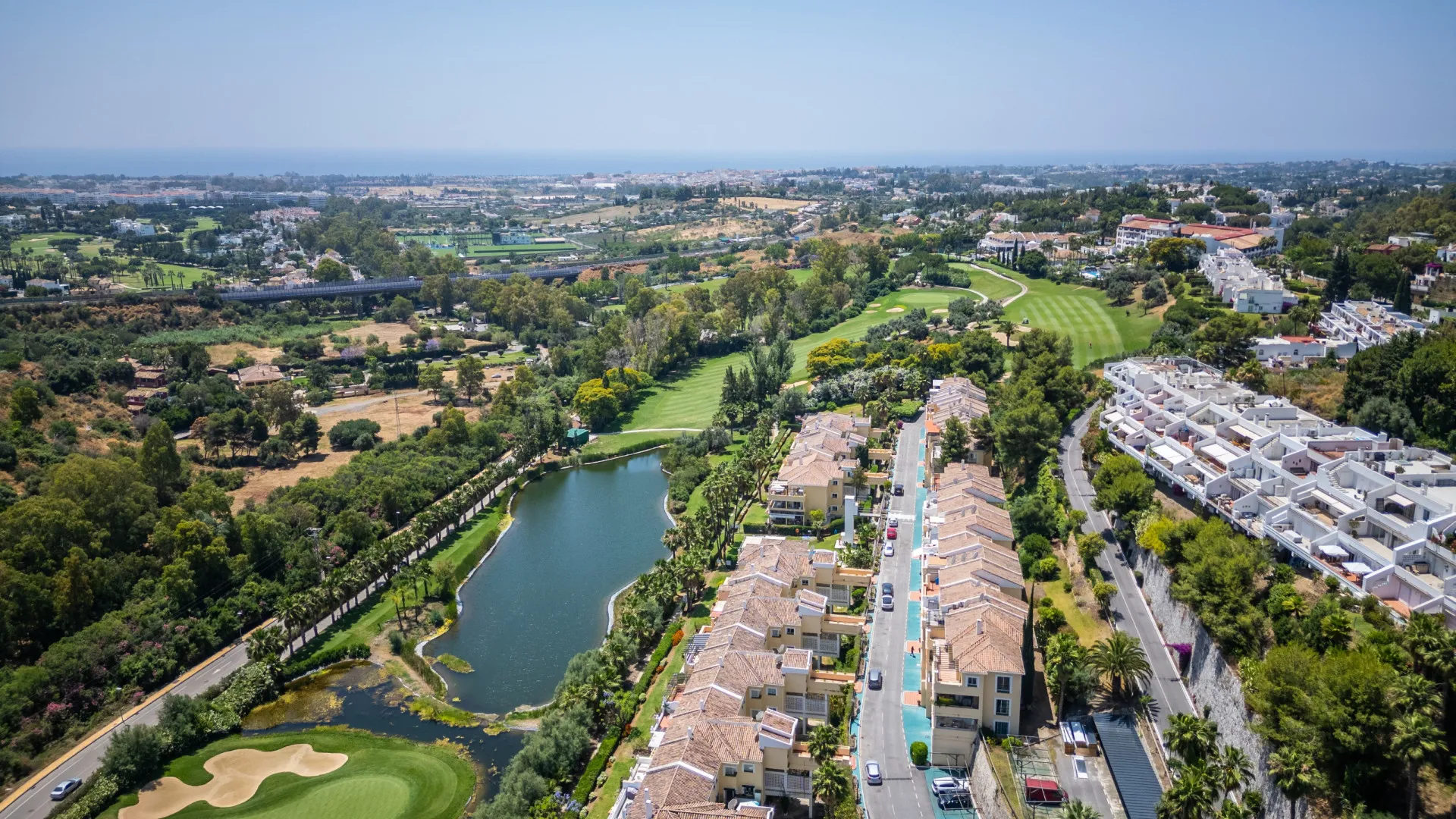 Comprar apartamento en La Quinta de 3 dormitorios