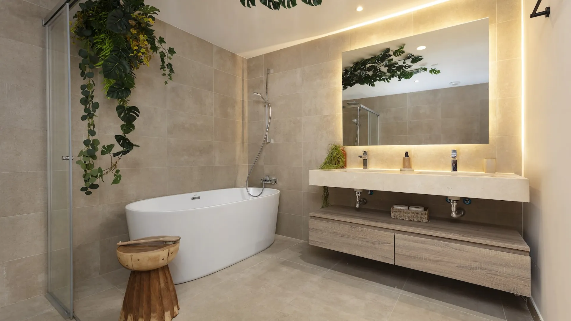 For sale La Alqueria villa with 5 bedrooms