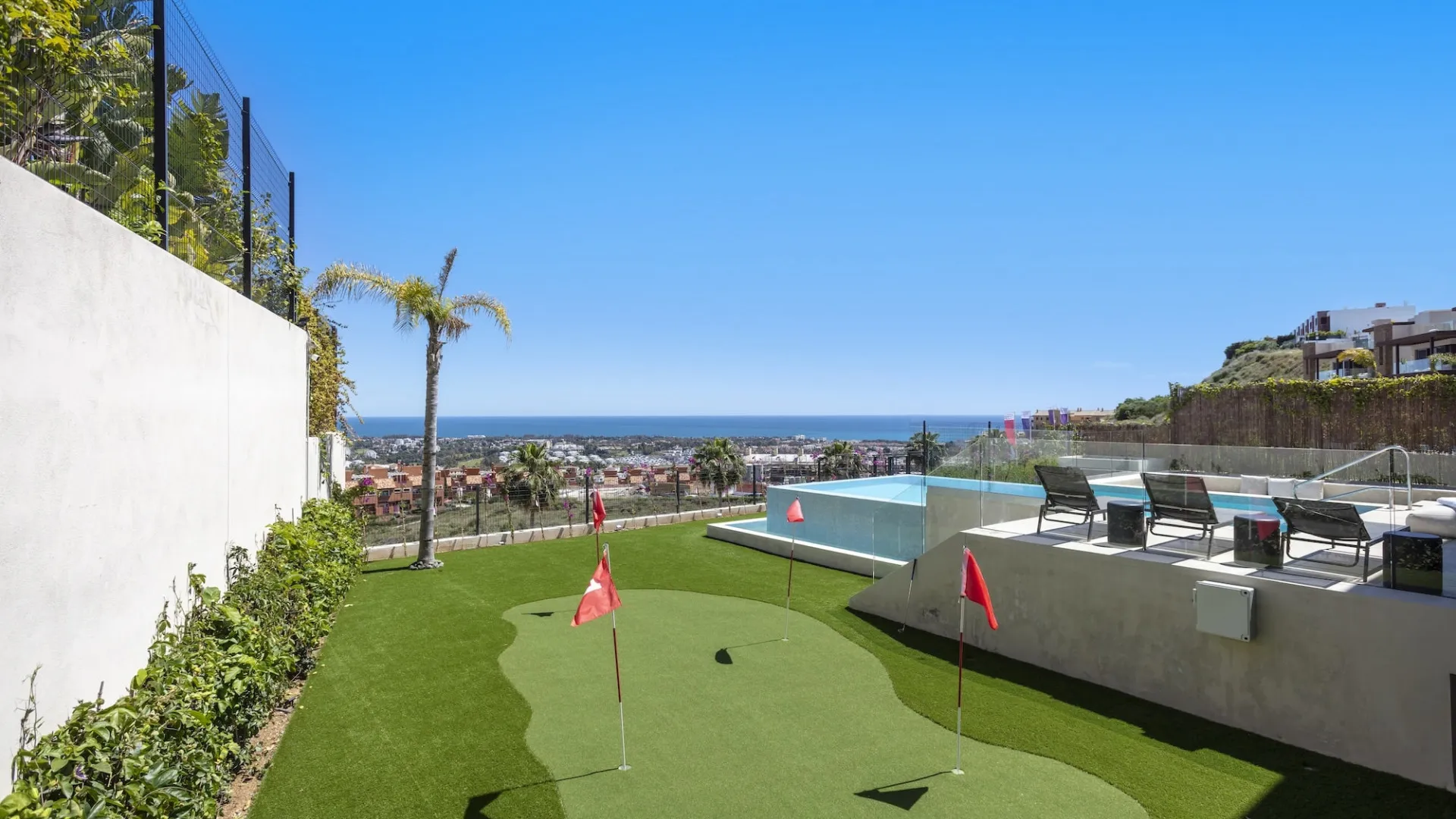For sale La Alqueria villa with 5 bedrooms
