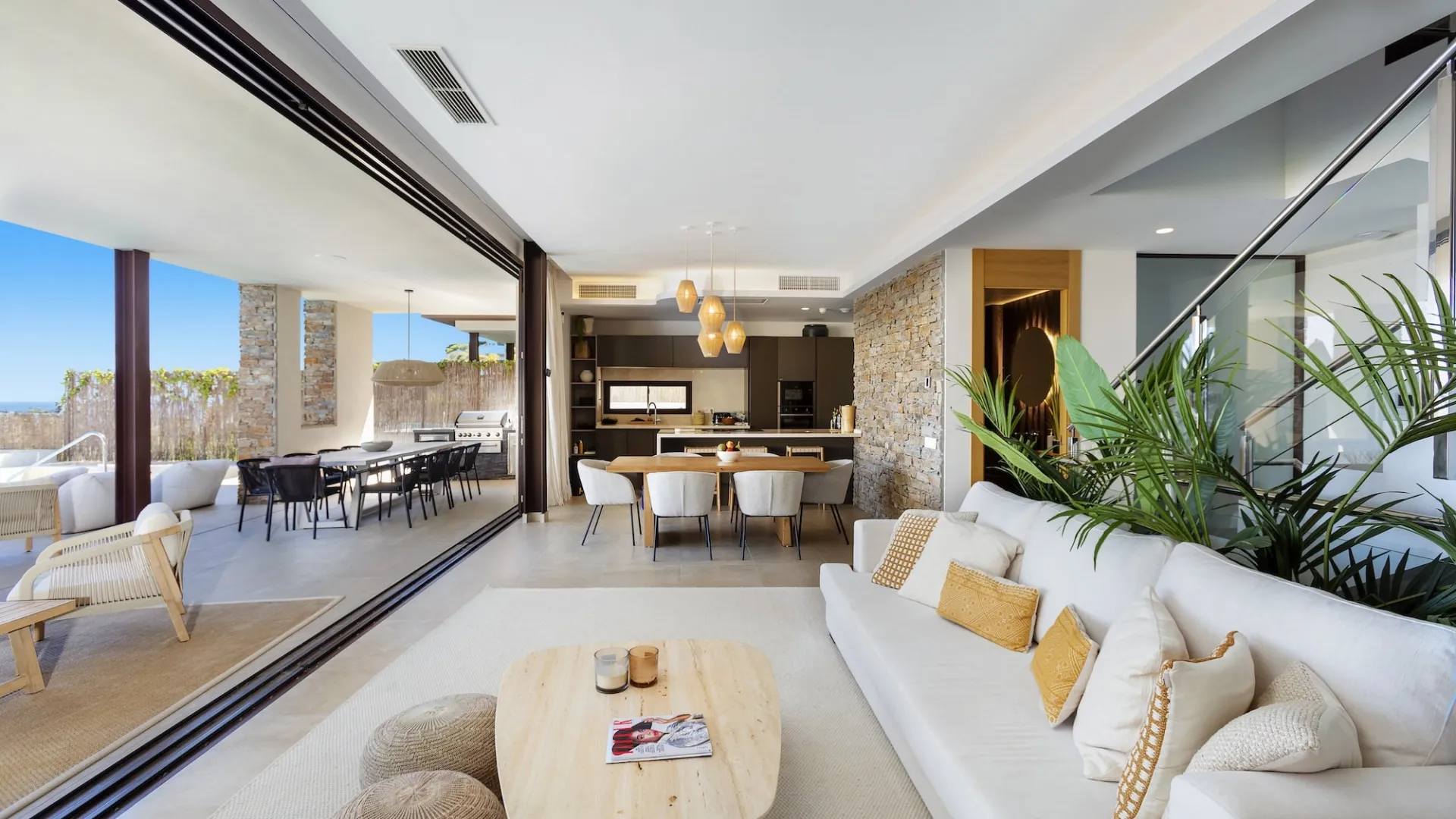 For sale La Alqueria villa with 5 bedrooms
