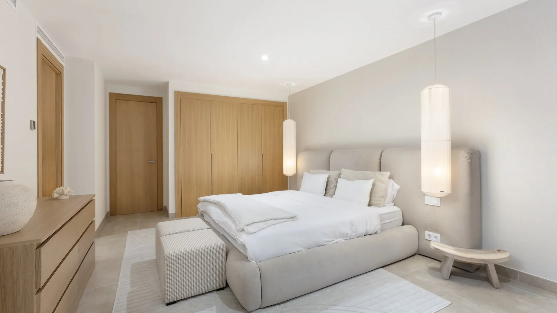 For sale La Alqueria villa with 5 bedrooms