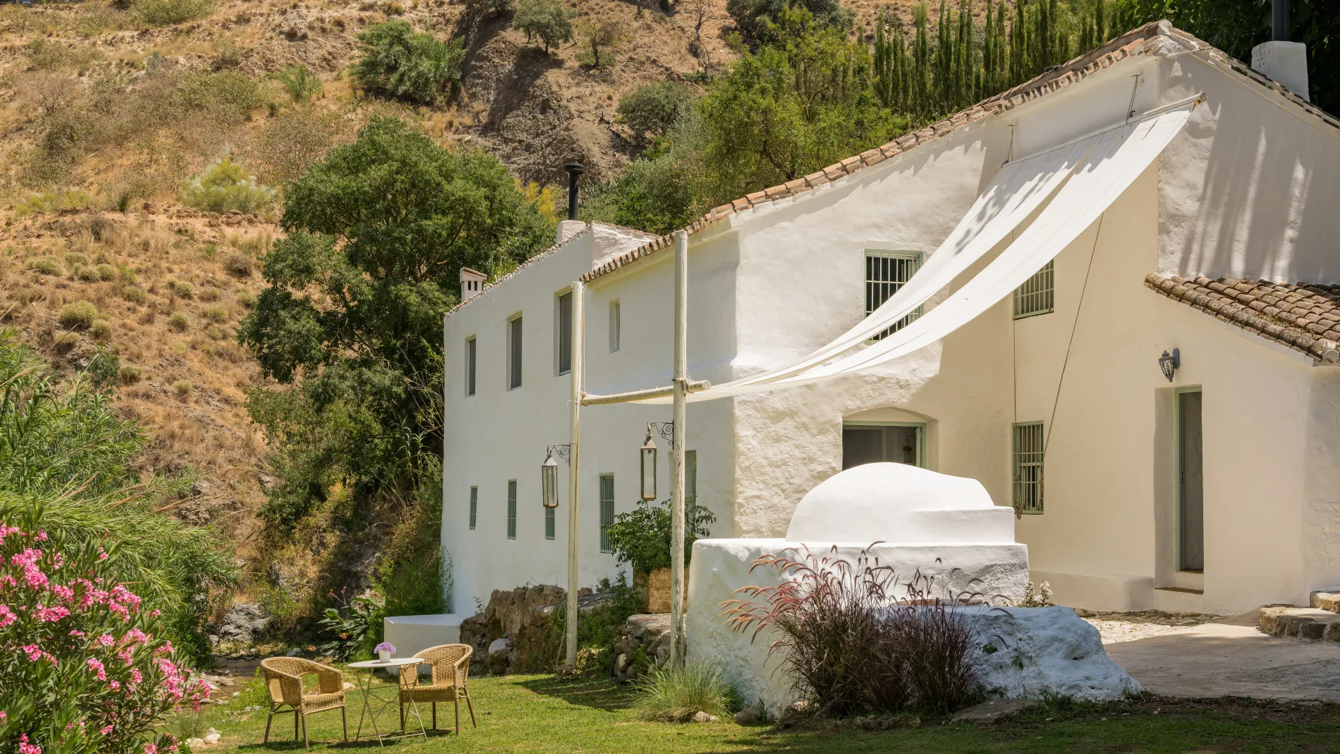 For sale country house with 4 bedrooms in Coin