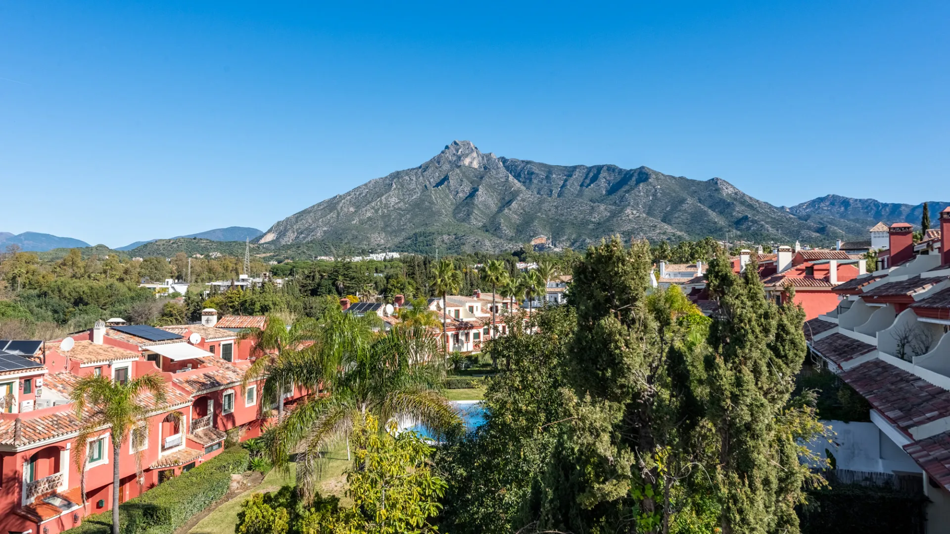 For sale Arco Iris town house with 3 bedrooms
