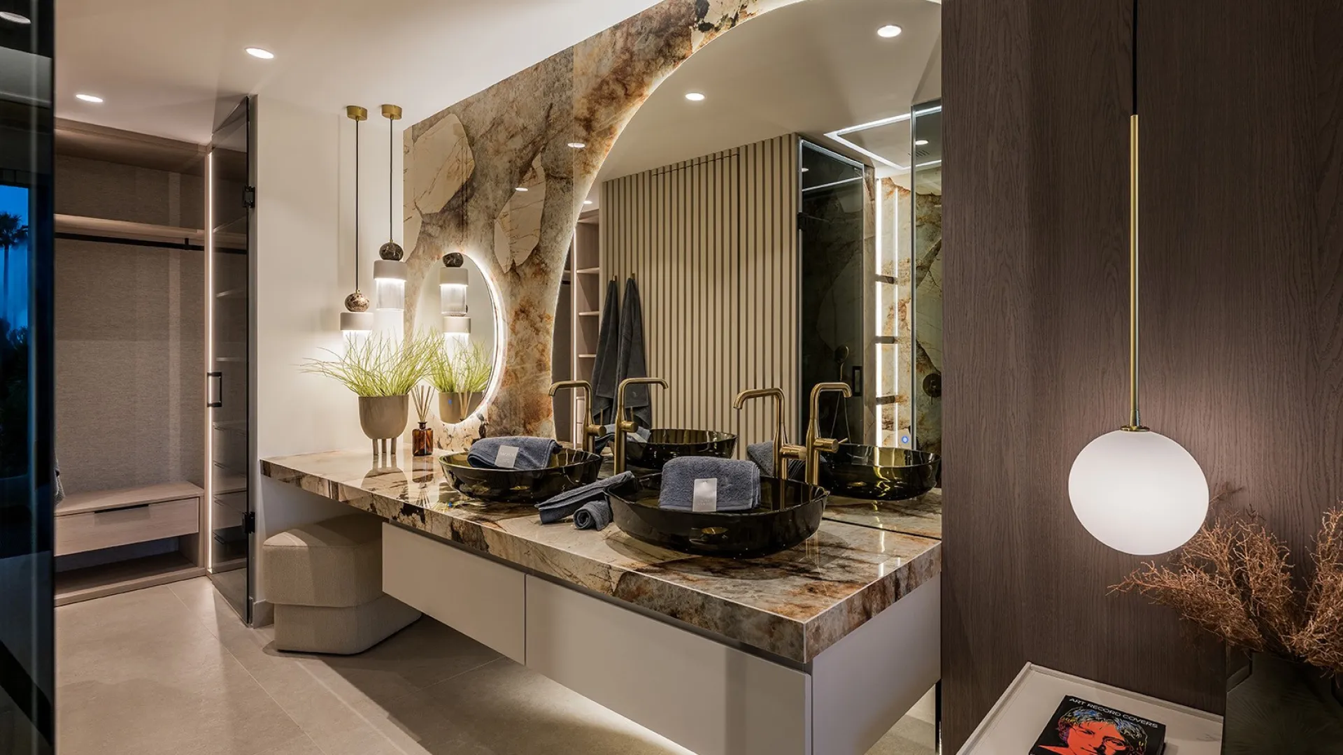 Apartamento planta baja en venta con 3 dormitorios en Bahía del Velerín