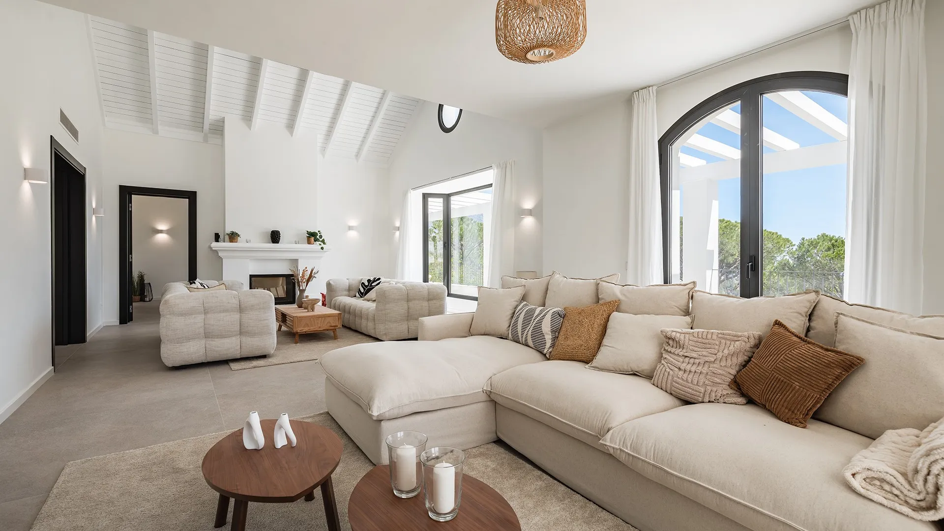 Comprar villa en El Madroñal de 5 dormitorios