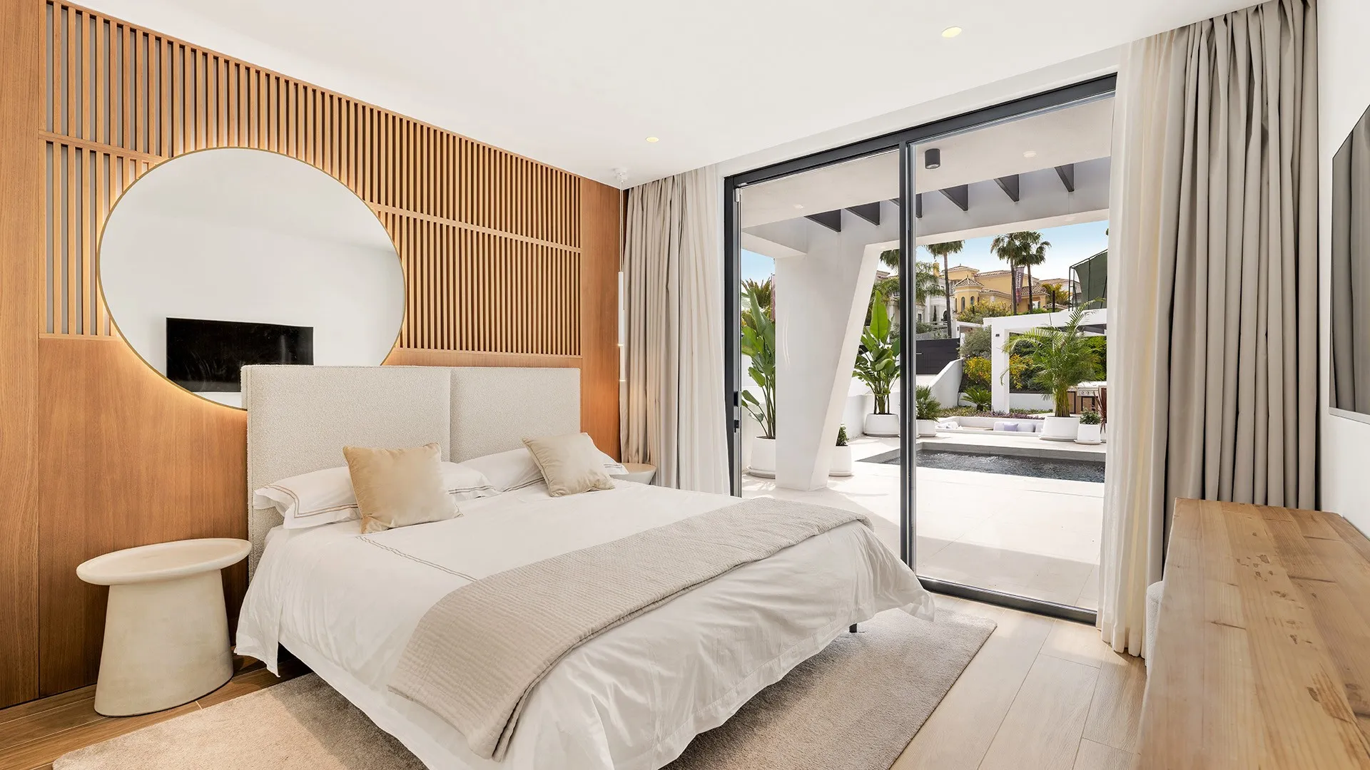 Villa a la venta de 6 dormitorios en Los Naranjos Golf