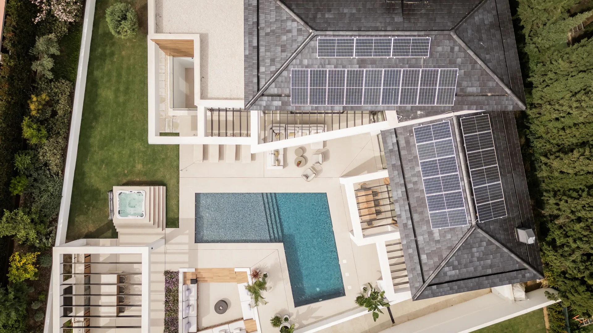 Villa a la venta de 6 dormitorios en Los Naranjos Golf