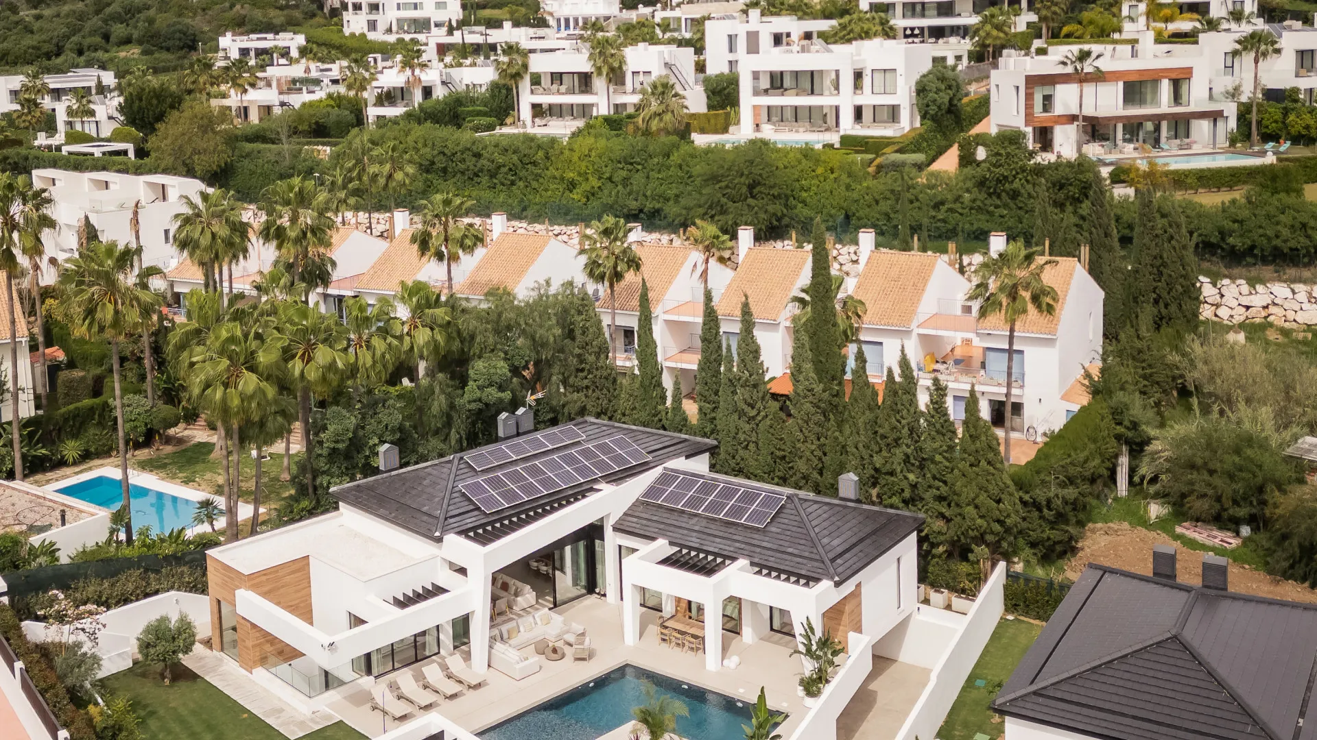 Villa a la venta de 6 dormitorios en Los Naranjos Golf