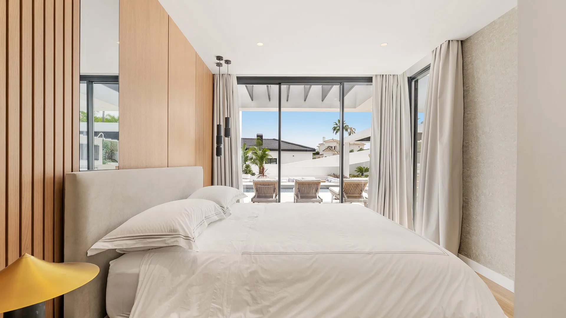 Villa a la venta de 6 dormitorios en Los Naranjos Golf