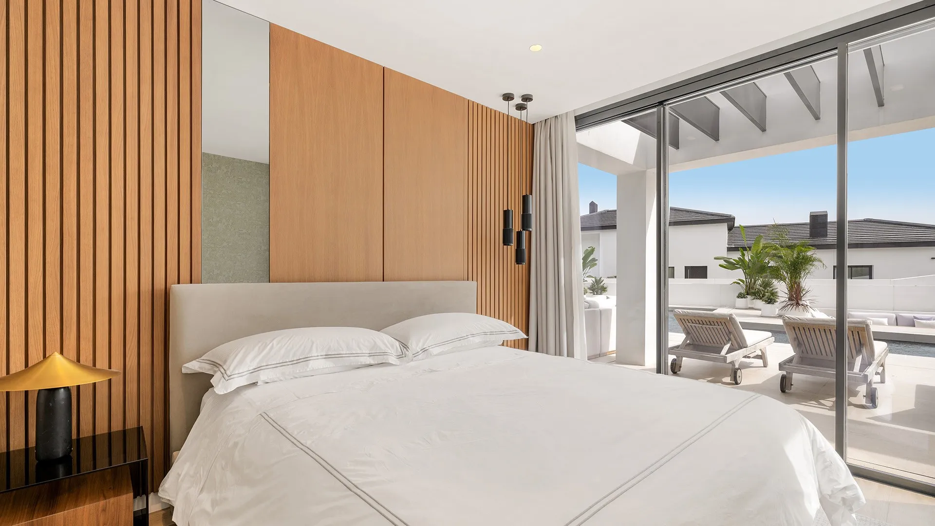Villa a la venta de 6 dormitorios en Los Naranjos Golf