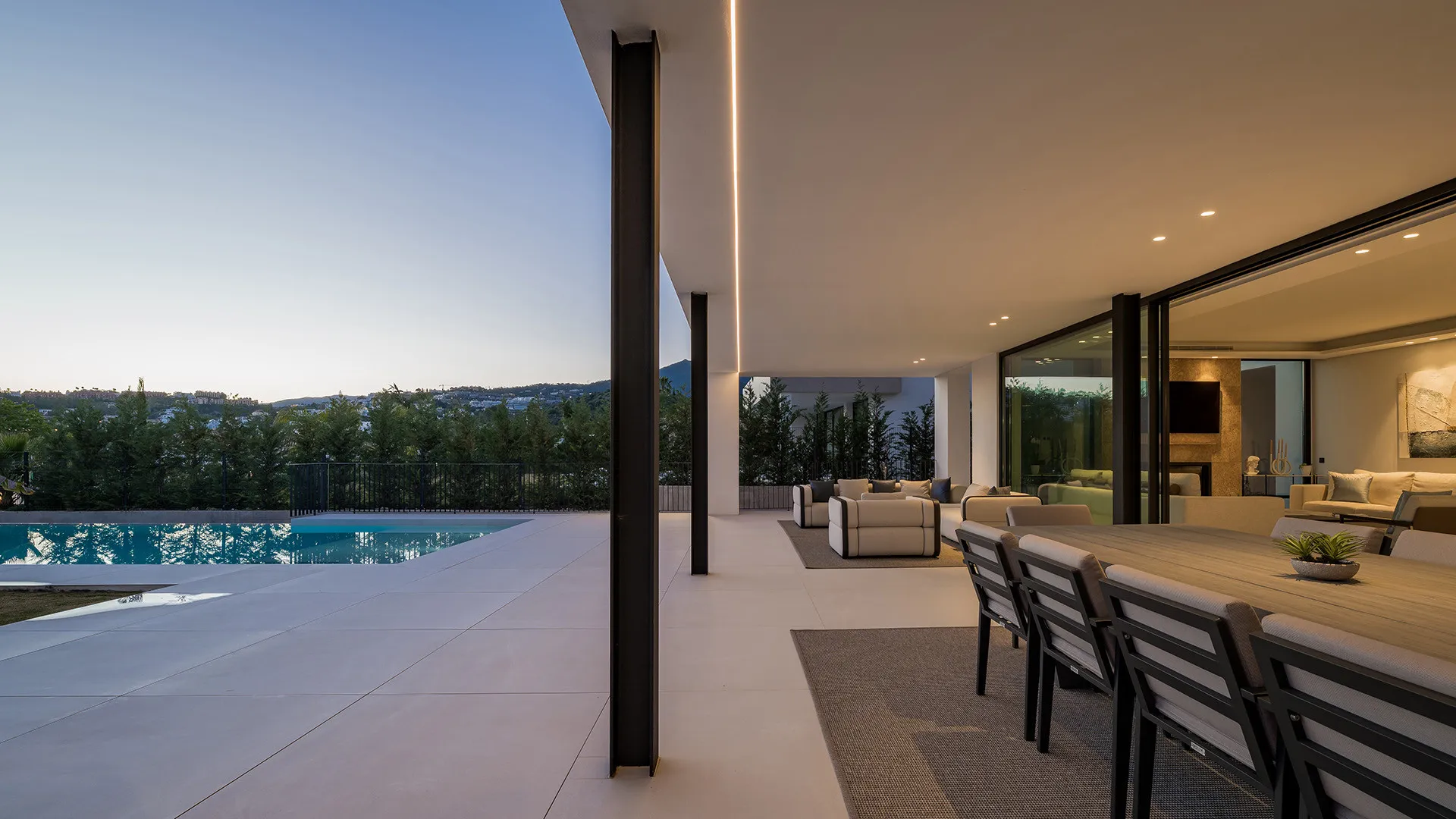Los Naranjos, villa de 5 dormitorios en venta