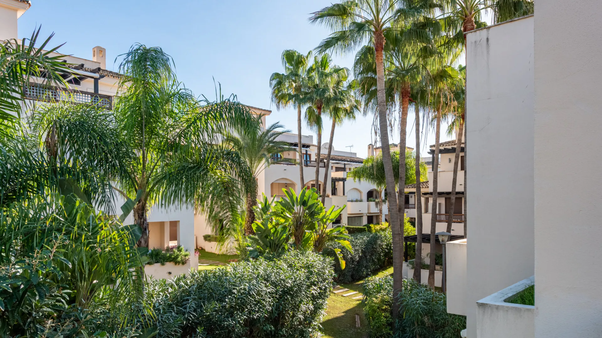2 bedrooms apartment for sale in Medina de Banús