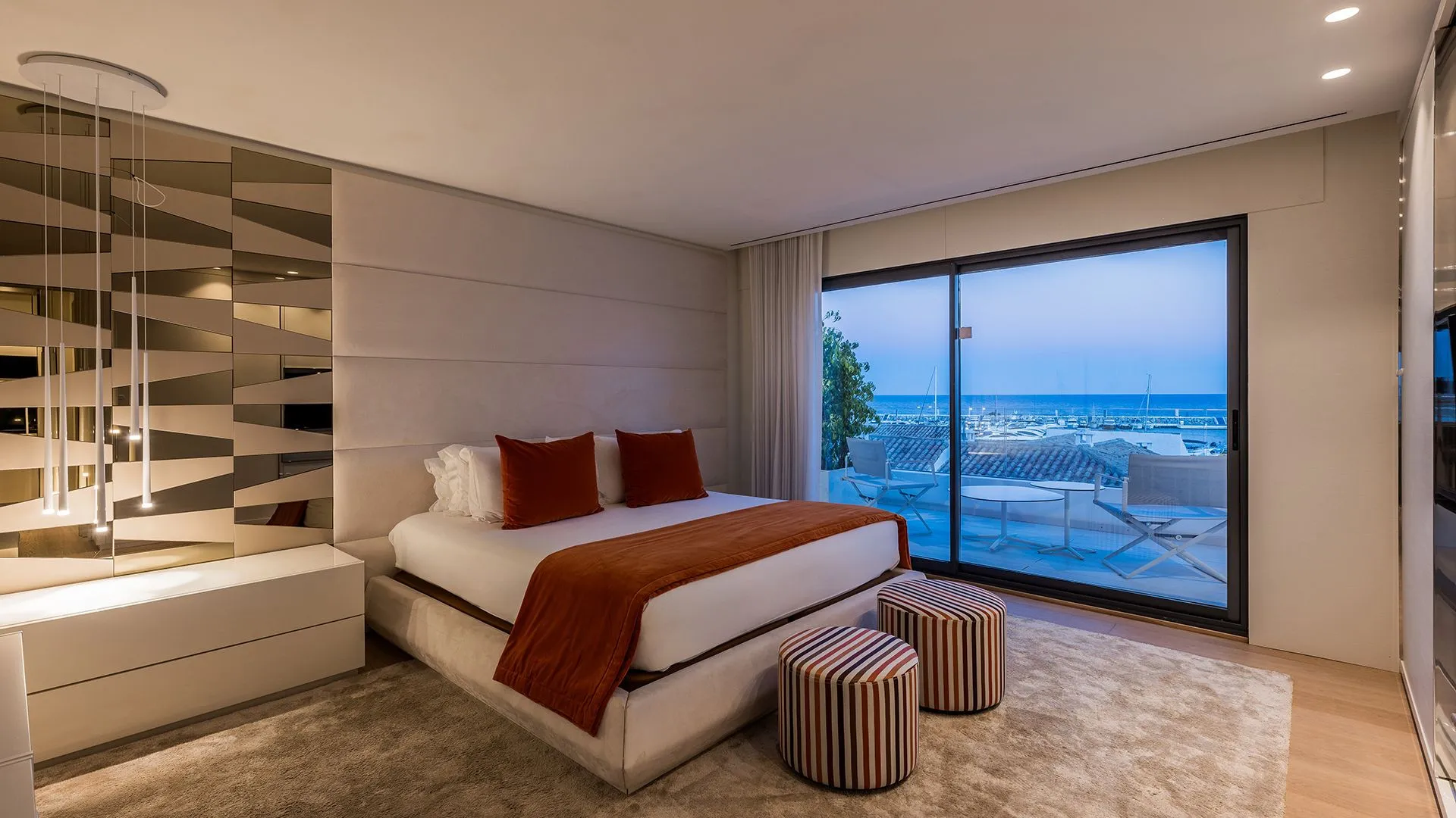 Se vende apartamento con 3 dormitorios en Marbella - Puerto Banus