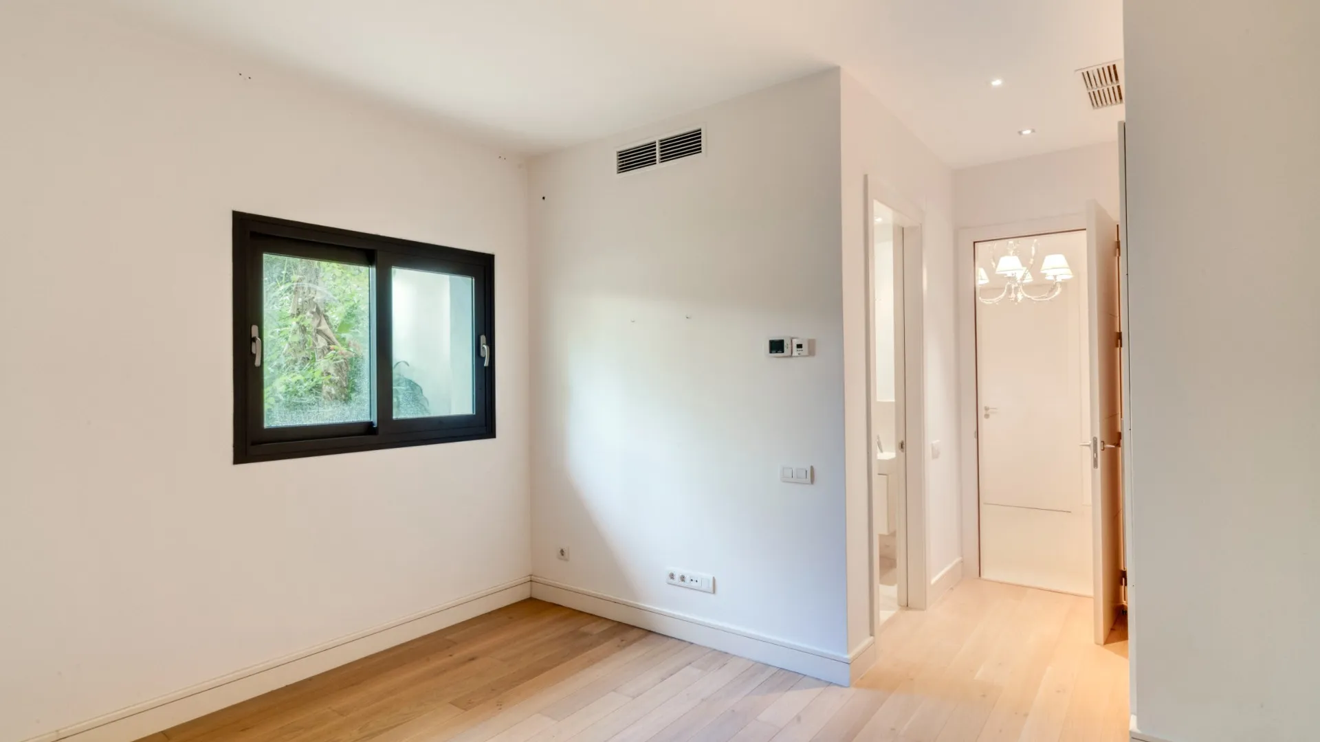 Lomas de Magna Marbella, villa a la venta