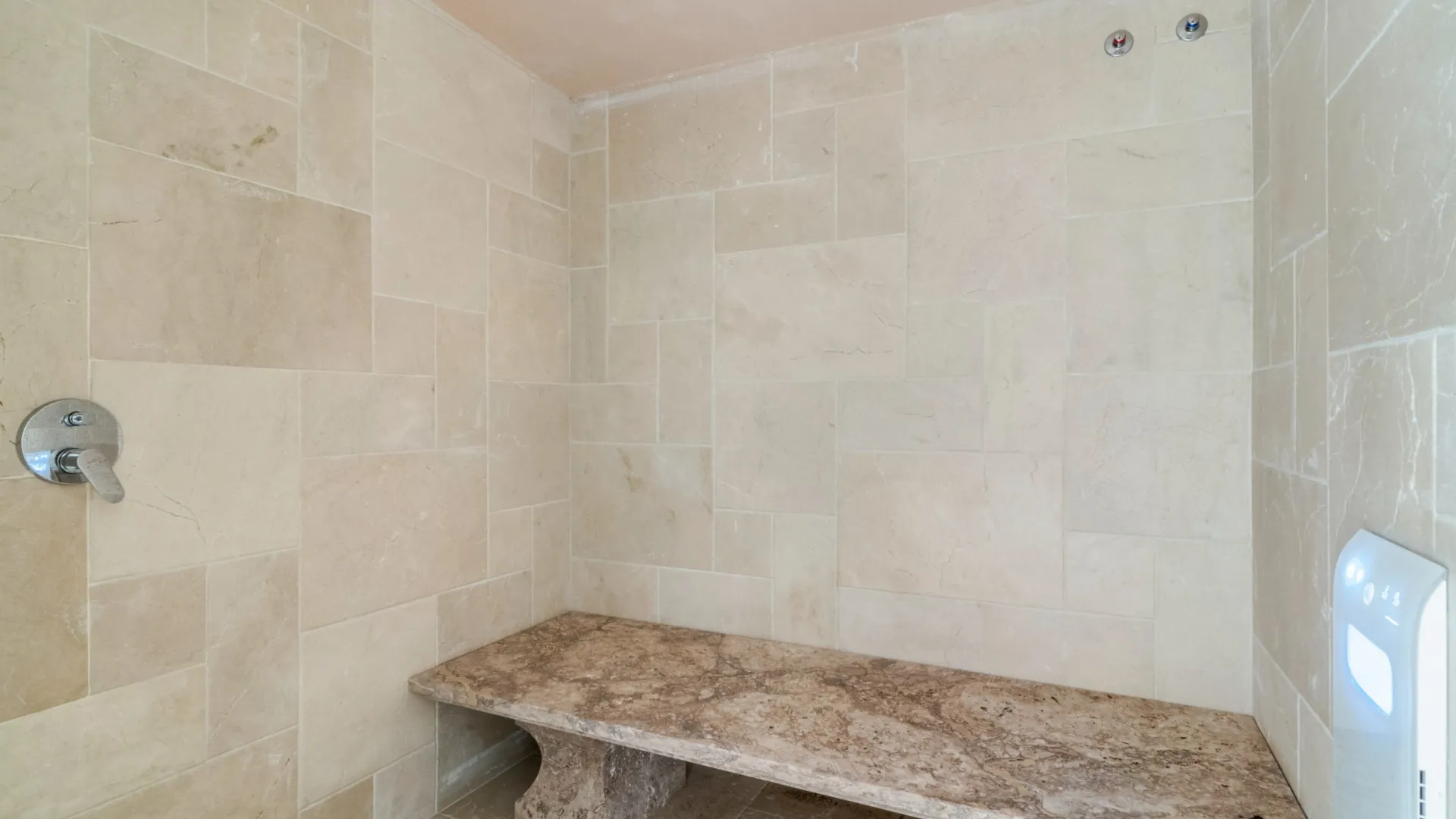 Lomas de Magna Marbella, villa a la venta