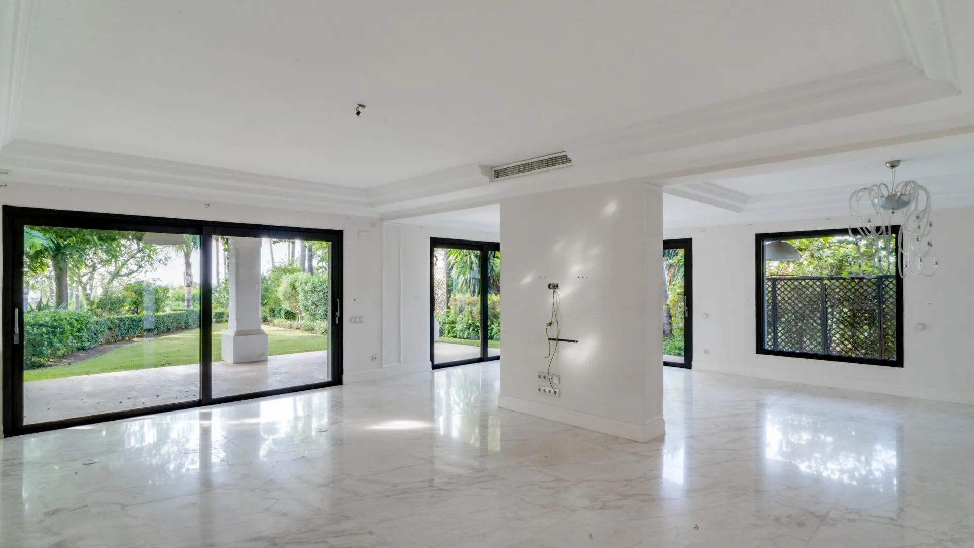 Lomas de Magna Marbella, villa a la venta
