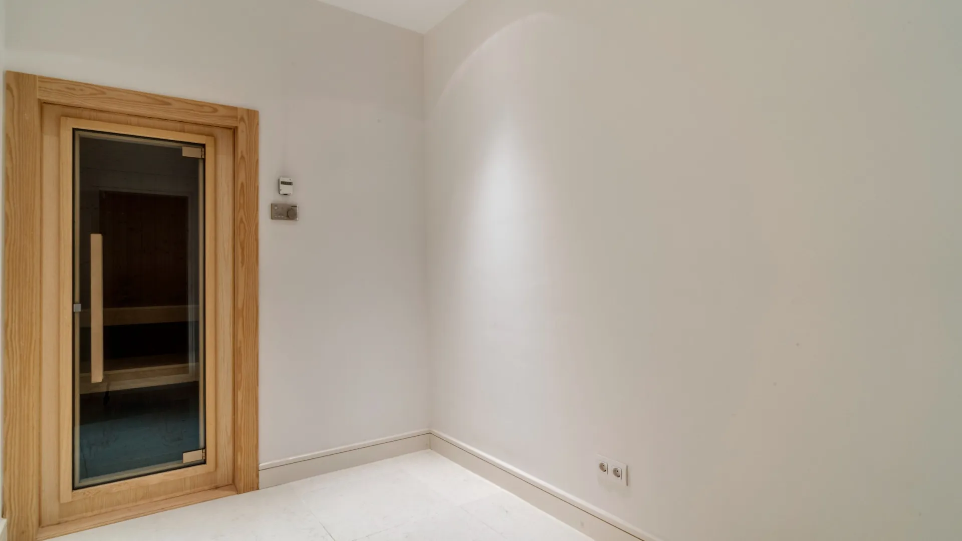 Lomas de Magna Marbella, villa a la venta