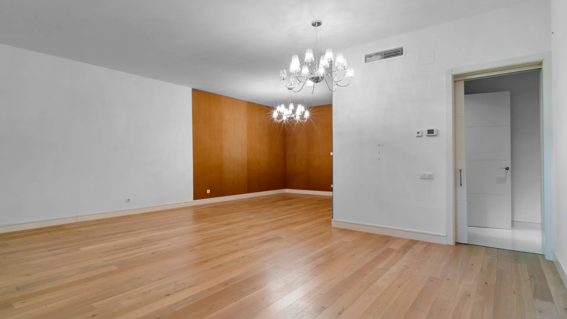 Lomas de Magna Marbella, villa a la venta