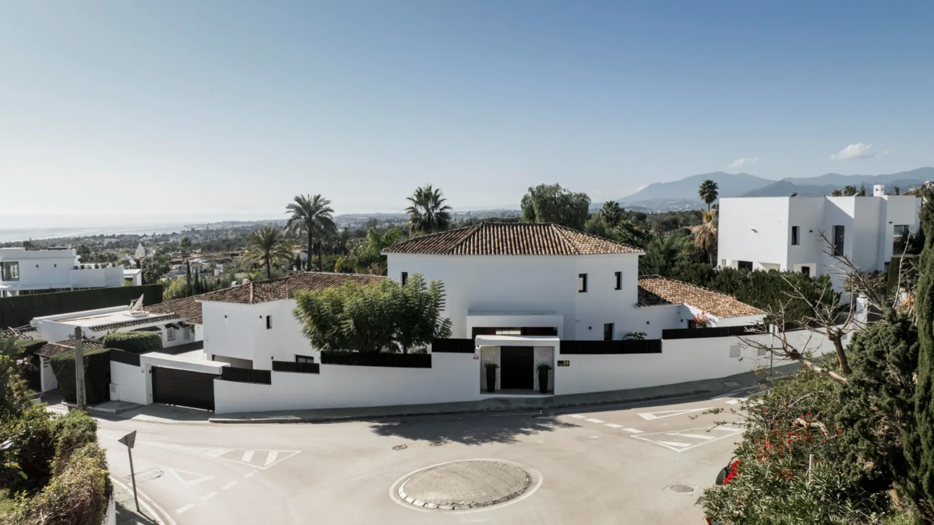 Buy Nagüeles villa
