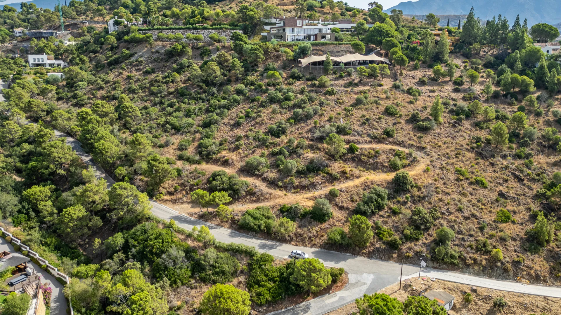 Buy El Madroñal 5 bedrooms villa