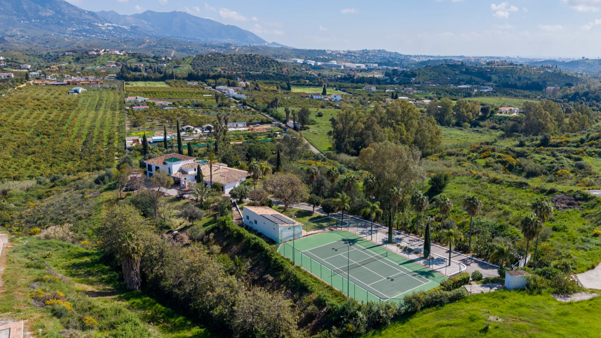 Villa con 6 dormitorios en venta en Mijas Costa