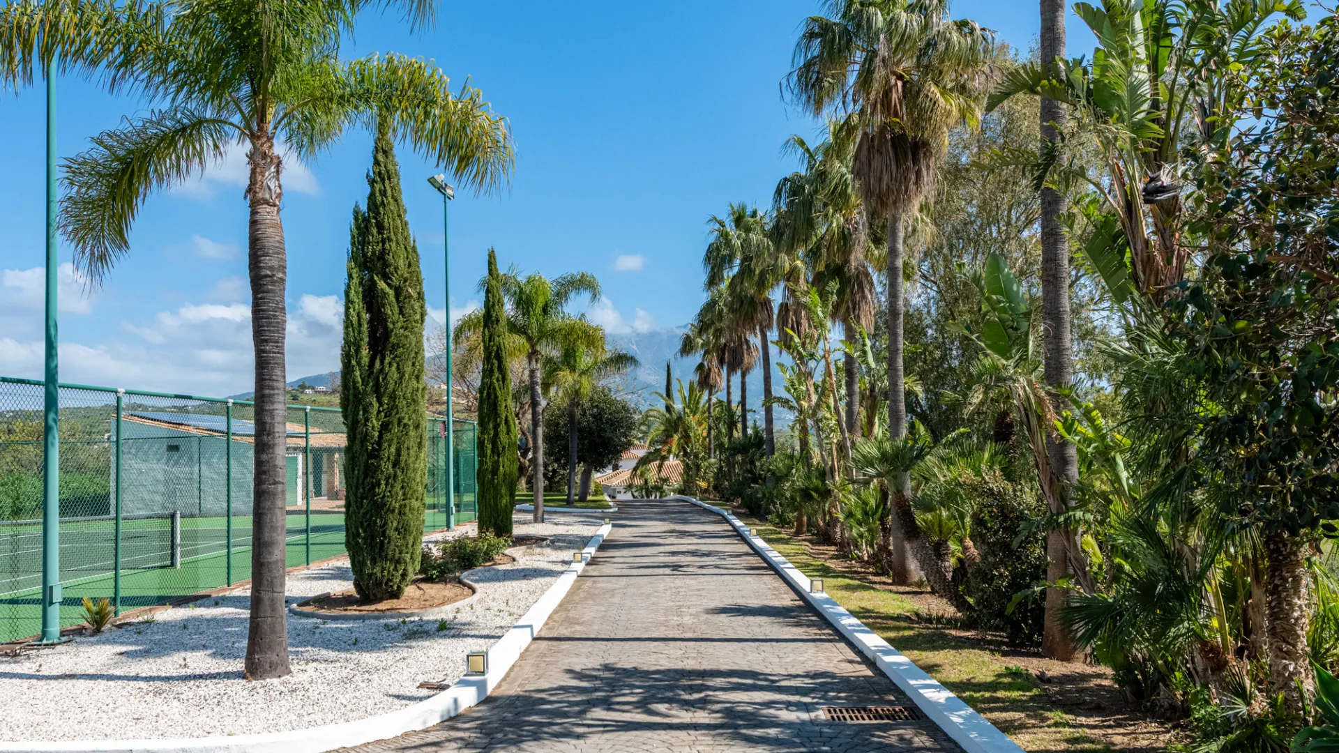 Villa con 6 dormitorios en venta en Mijas Costa