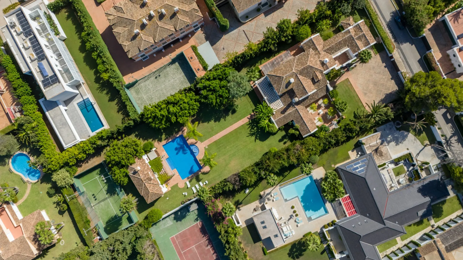 Guadalmina Baja, villa en venta