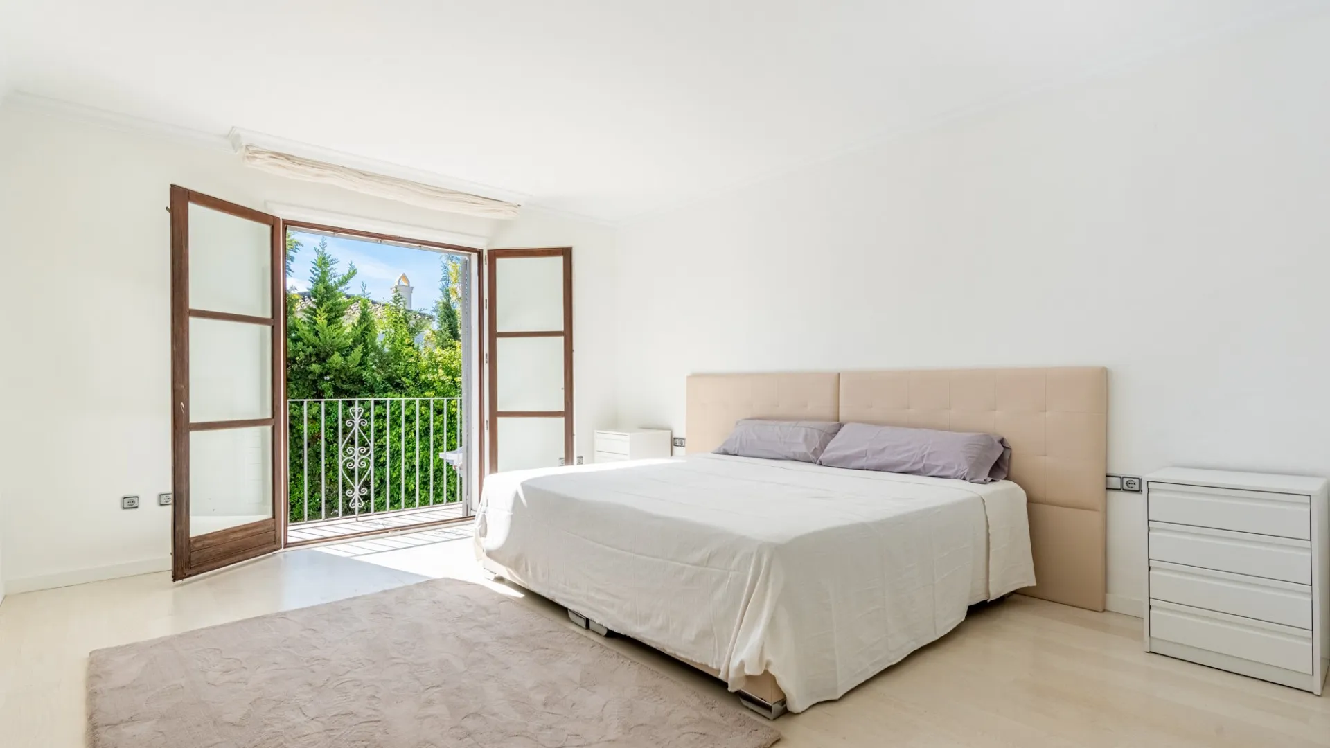Guadalmina Baja, villa en venta