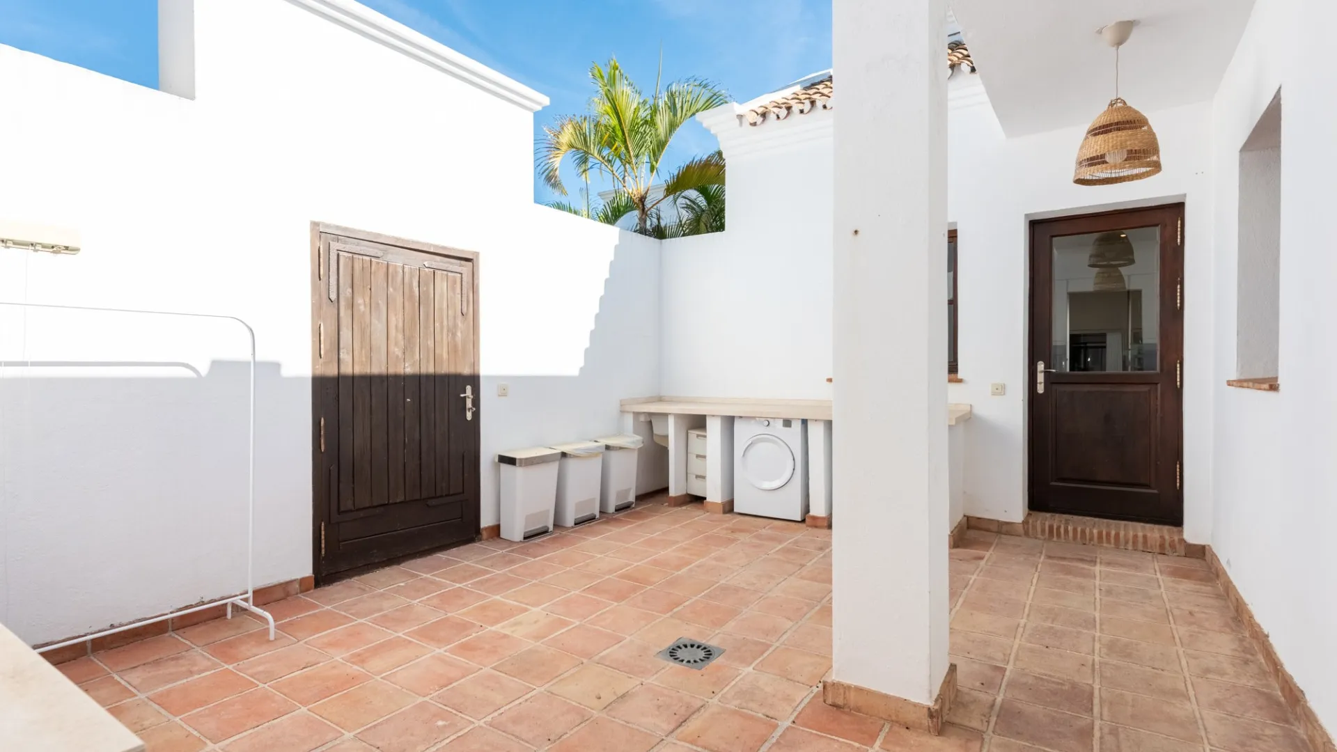 Guadalmina Baja, villa en venta
