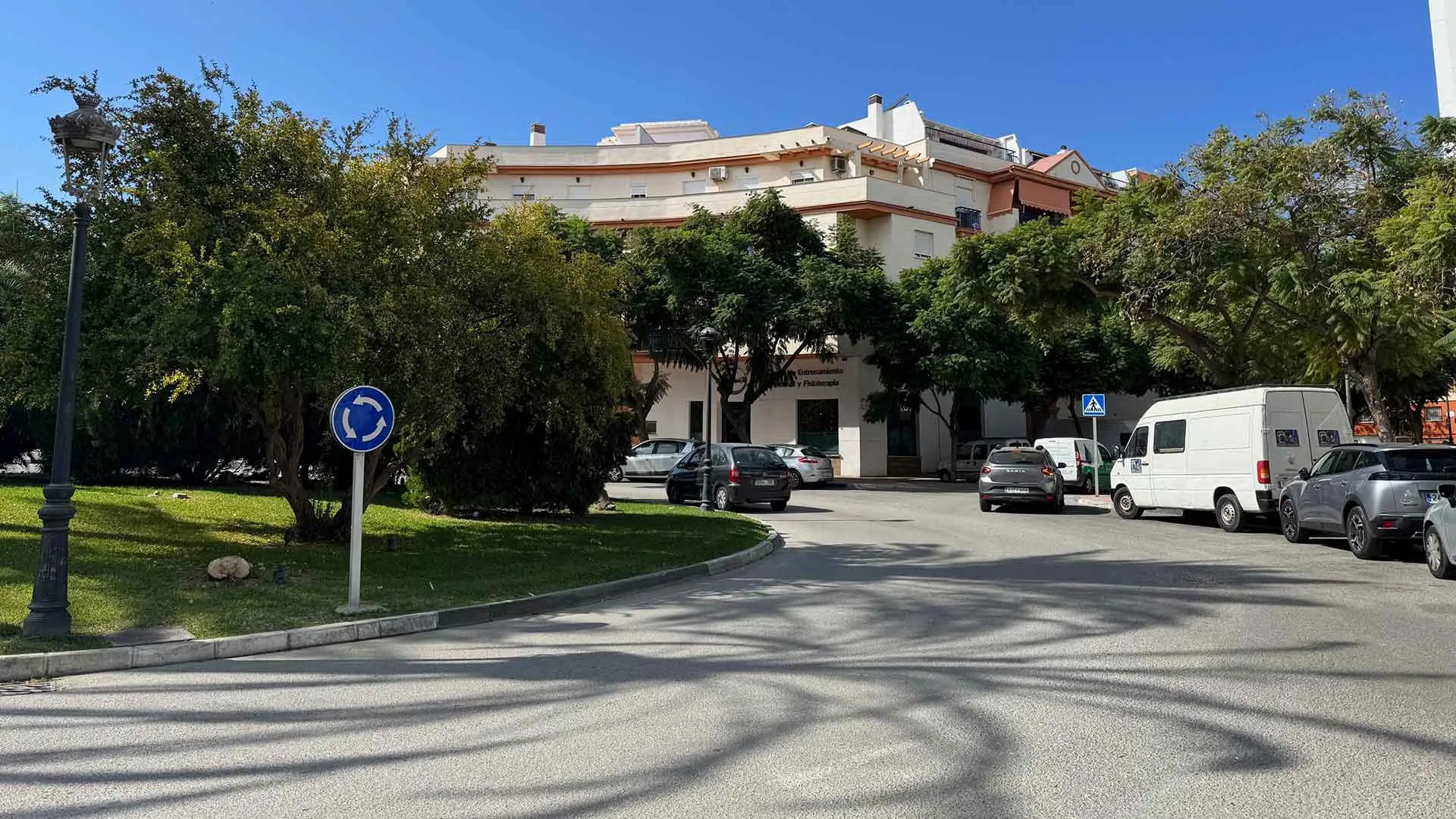 Penthouse with 4 bedrooms for sale in Estepona Centre