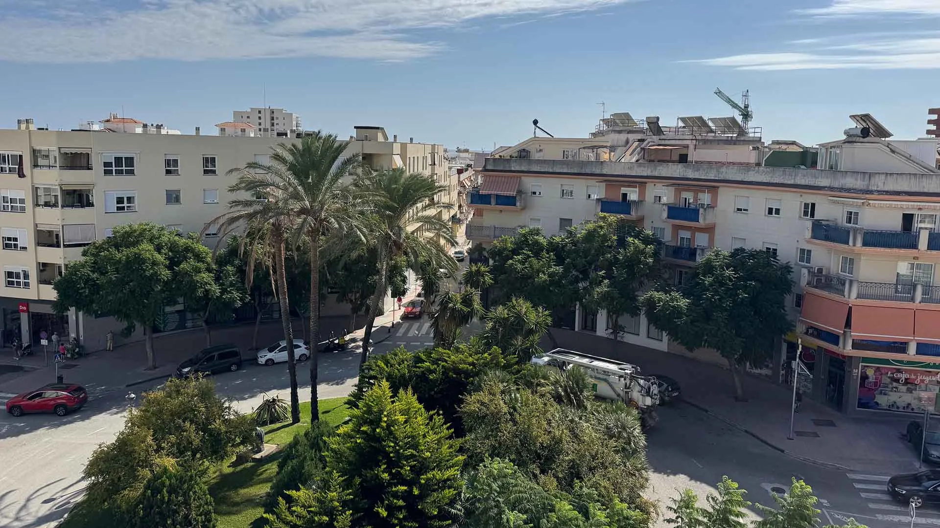 Penthouse with 4 bedrooms for sale in Estepona Centre