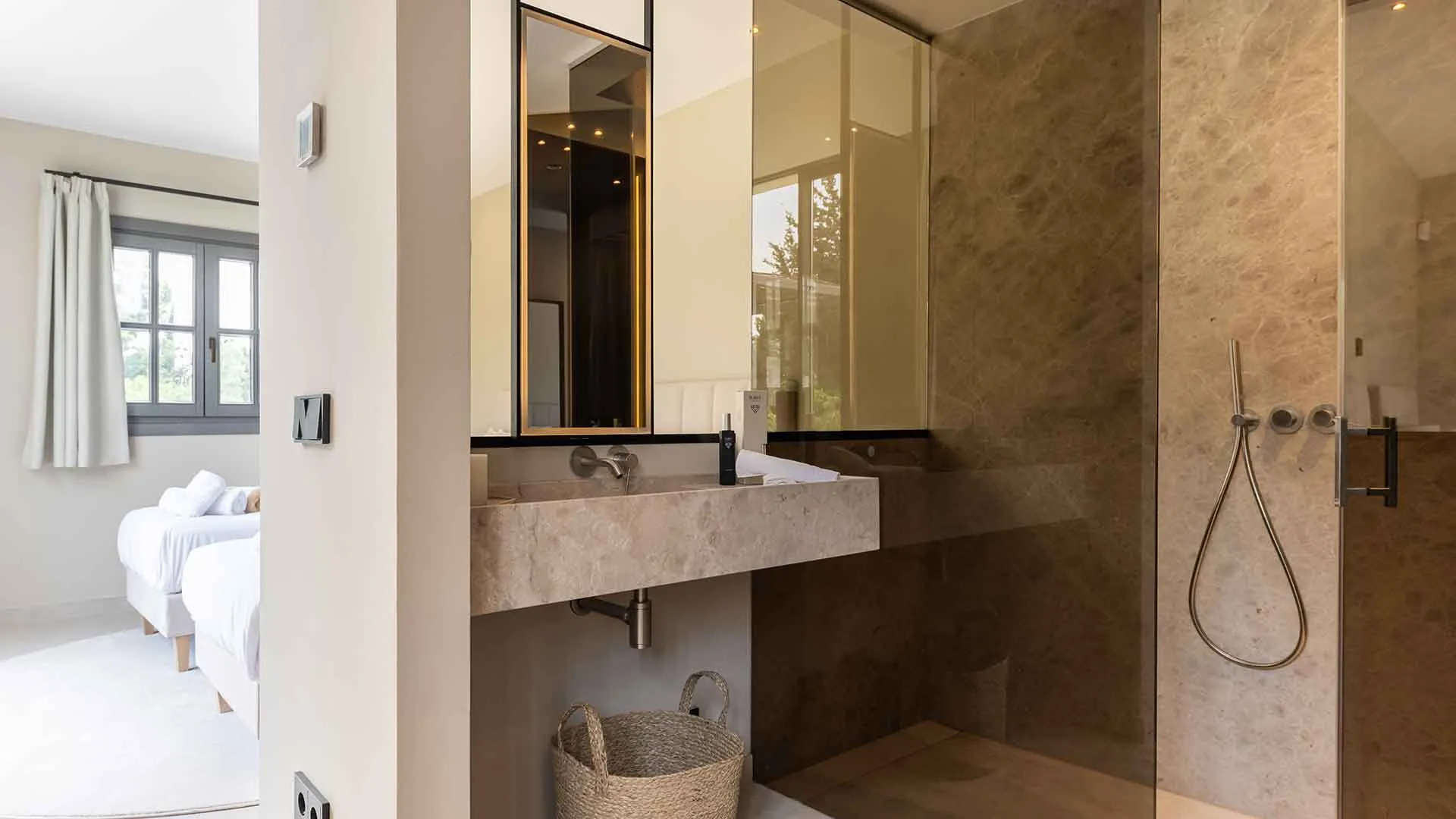 Villa a la venta de 5 dormitorios en Atalaya Golf