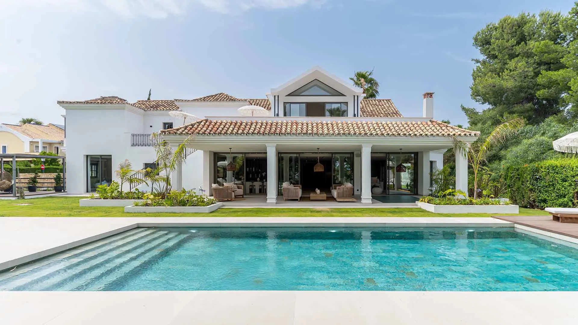 Villa a la venta de 5 dormitorios en Atalaya Golf