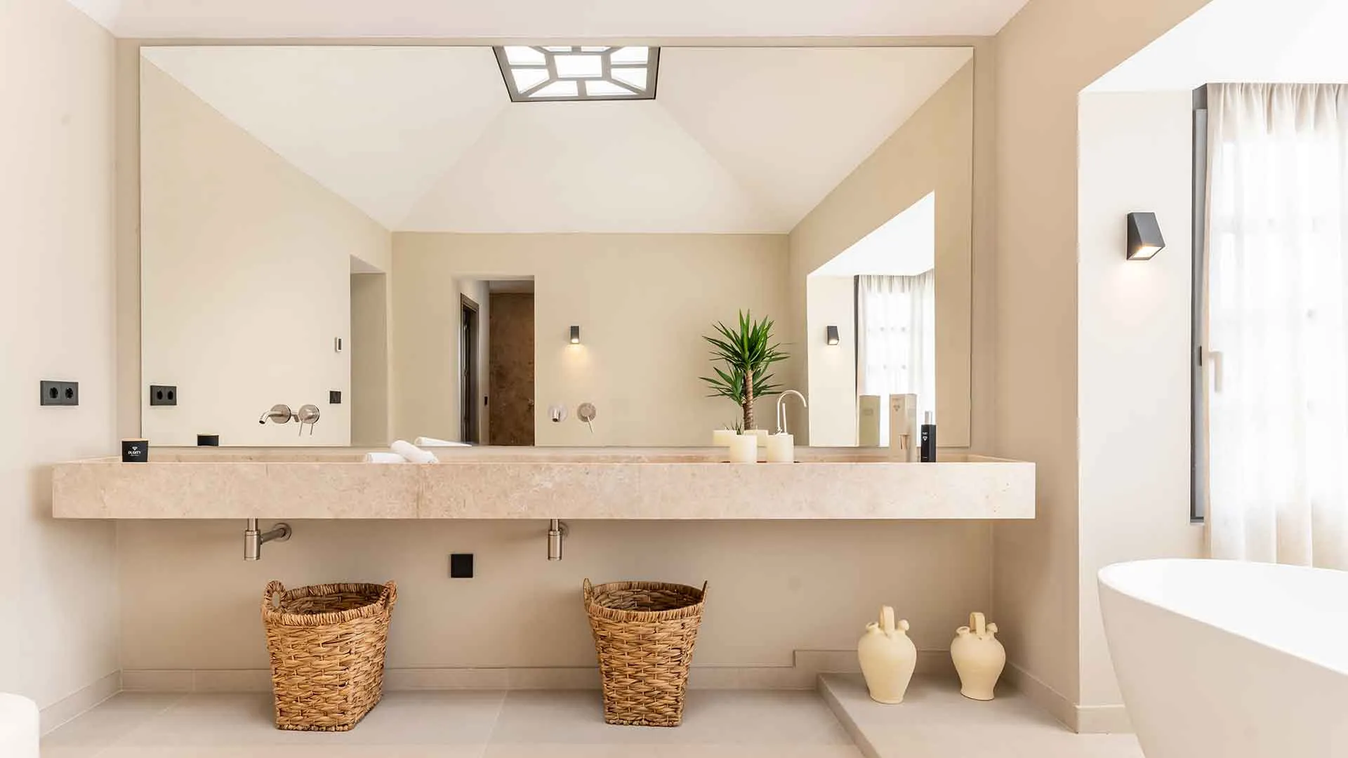 Villa a la venta de 5 dormitorios en Atalaya Golf