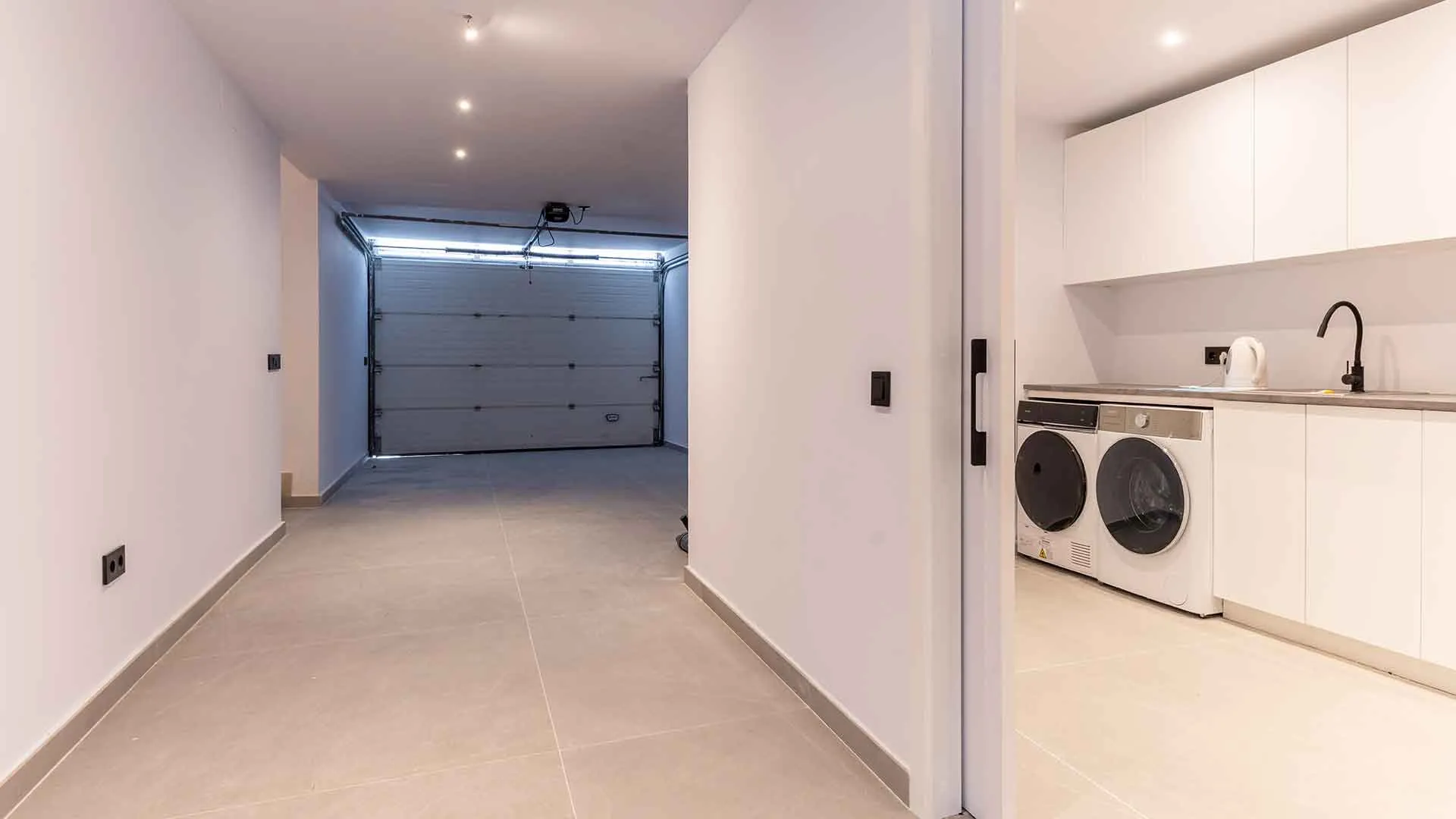 Villa a la venta de 5 dormitorios en Atalaya Golf