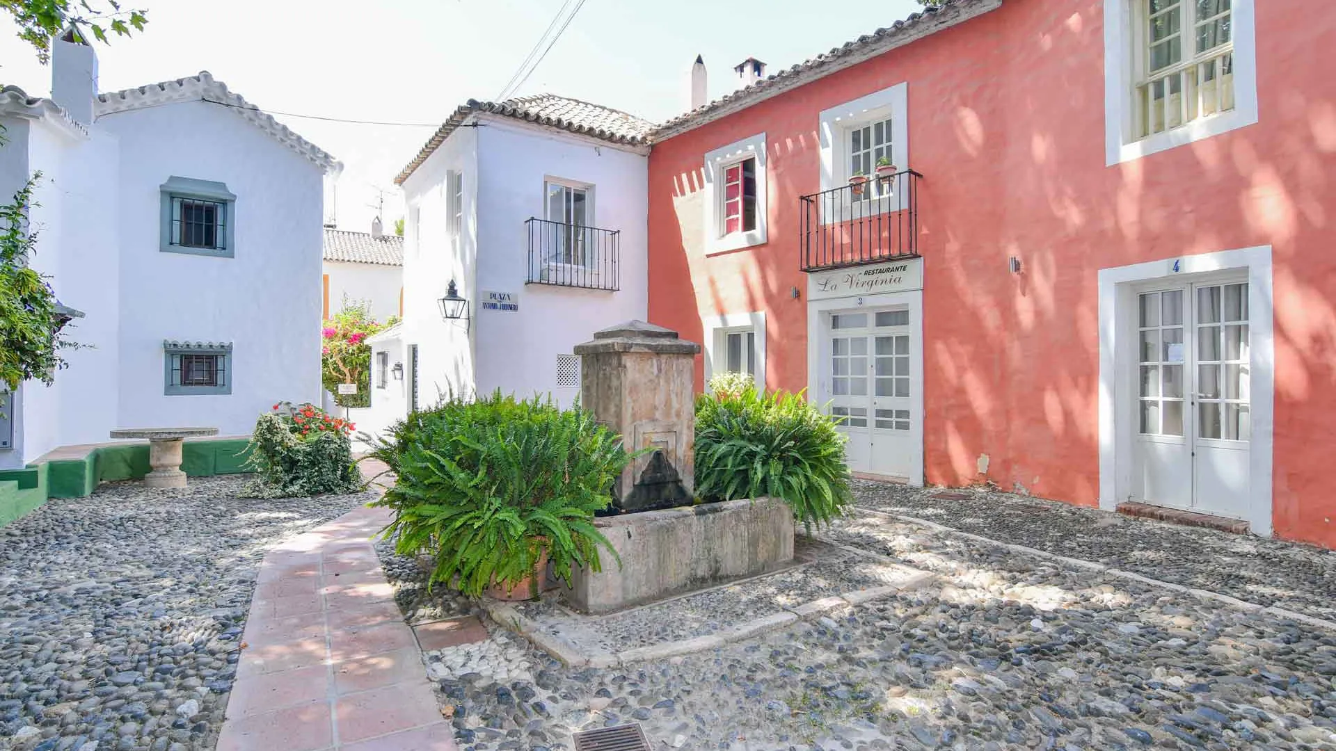 La Virginia town house for sale
