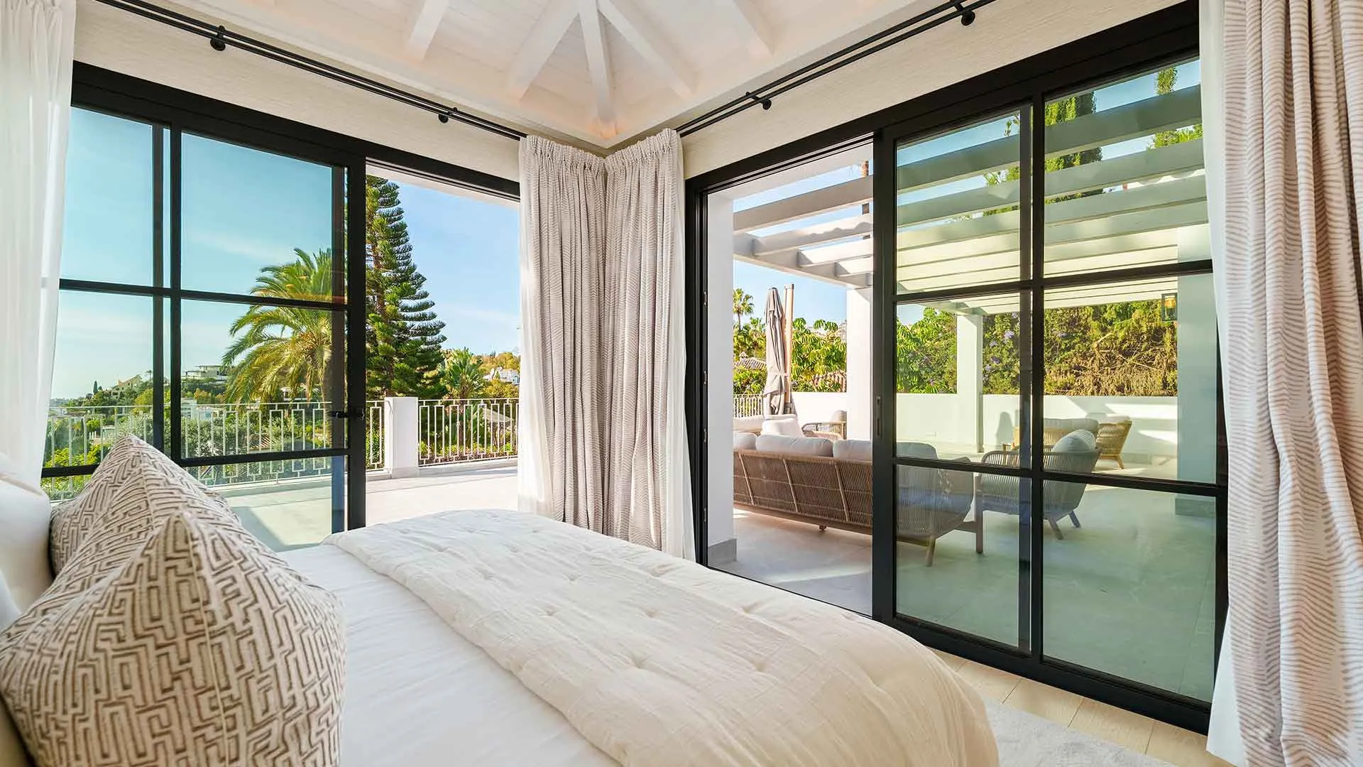 El Herrojo, villa con 5 dormitorios en venta