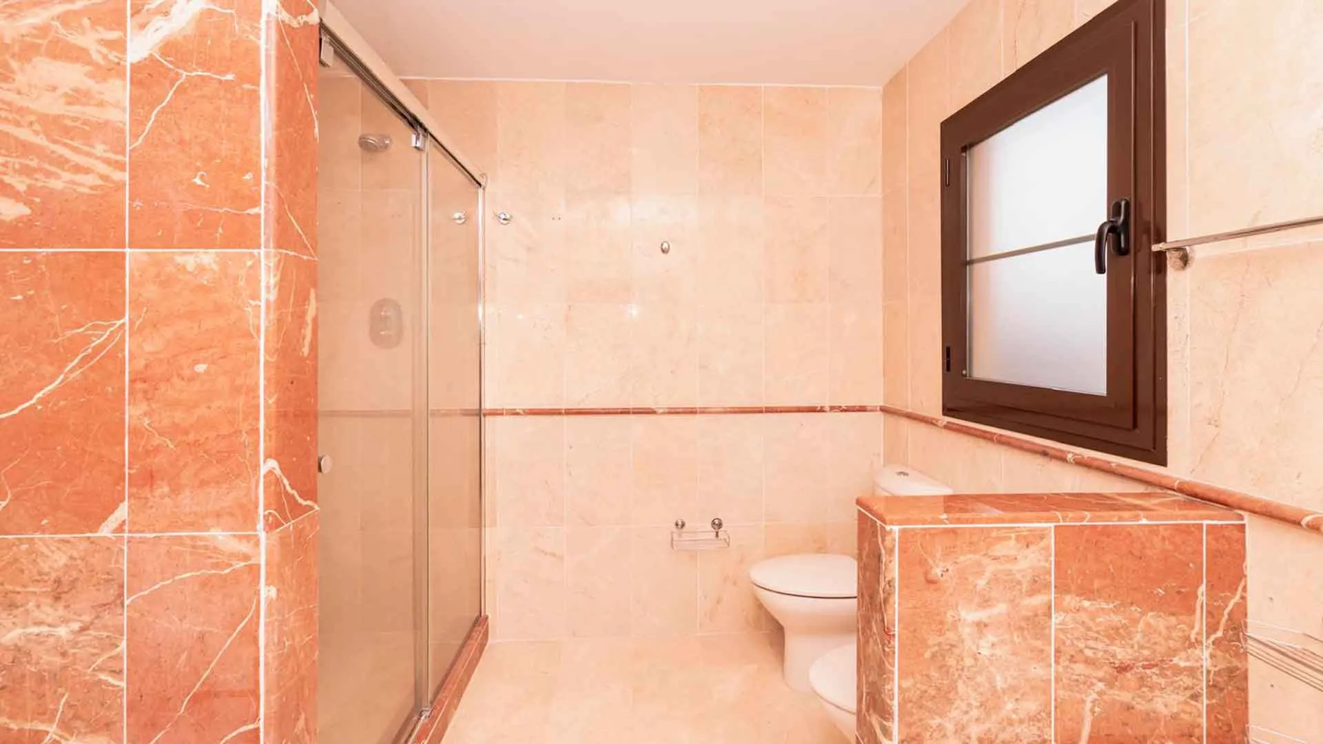 Buy Hacienda del Sol 4 bedrooms apartment